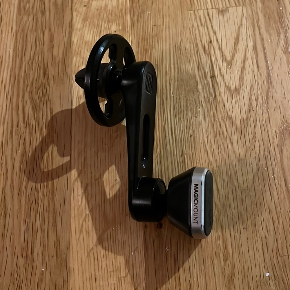 Scosche MagicMount - Picture 2 of 4